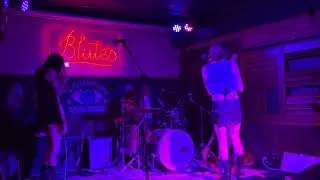 PRIVATE WIVES - PITY PARTY Live
