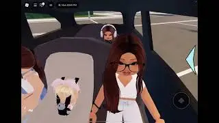 Playing berry avenue