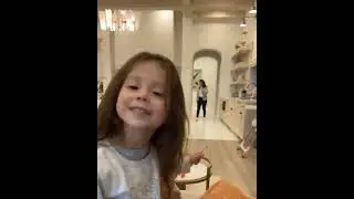 Canelo Alvarez spending some beautiful 💓 moments with her daughter 🥰