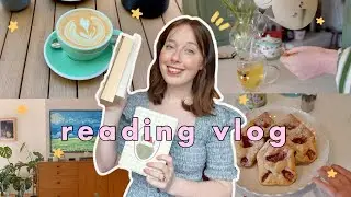 2 Popular Cozy Reads, Baking Treats, & Peaceful Moments at Home - reading vlog 