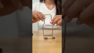 The Ultimate 5-Second Phone Stand Hack!