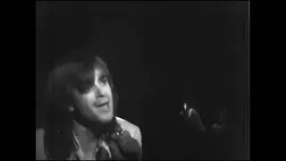 Eddie Money - Call On Me - 12/3/1977 - Winterland