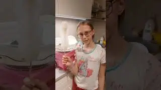 Делаем сахарную вату дома! (Домашний аппарат для сахарной ваты / cotton candy machine)