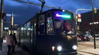 Der Party-Tram KT4 Wagen 111 f&auml;hrt ab. In Gotha