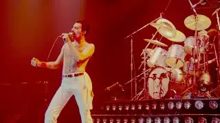 Queen - Under Pressure (Live at the Montreal Forum, 1981 Remastered)
