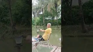 อ้าวดูผิดไม่ใช่งู Looks wrong, it's not a snake.#viralvideo #funny #comedy #shorts #viral