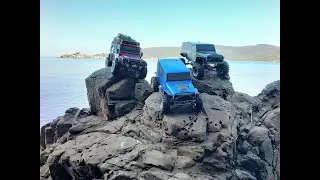 Traxxas TRX4 Defender & RGT Rubicon on Rock Crawling