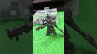 #warhammerpainting #miniaturepainting #miniaturebuilding #warhammer40k #chaosspacemarines #primer