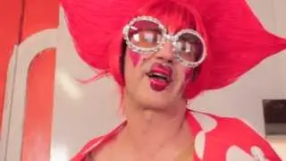 Stinketta's Strip Off Trailer