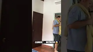 Llamada inc&oacute;moda😱😱 #humor #bromapesada #comedia