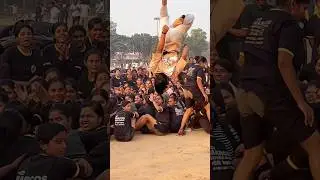 Wait four end 😱👀👍 Ladki Dard Gayi guys 😂￼#publicstunt #publicreaction #teambackflip #shorts