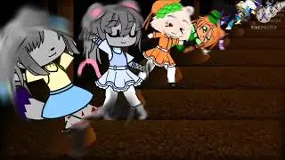 Wendy,Rylee,Maz,Fex,Molly,Genny,Tyler,Zo,Clover,Cara go spiney