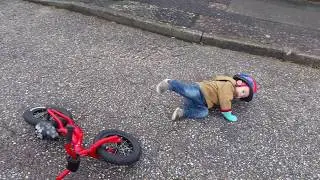 Kid has shocking bicycle accident! Unilad Original. #Kidhasshockingbicycleaccident #unilad