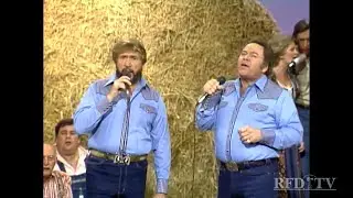 Buck Owens & Roy Clark sing I'll Fly Away