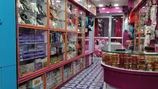 cosmetic shop decoration design