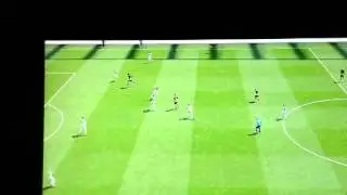 FIFA - Many passes then goal (level: Legendary)