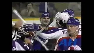 NHL Oct. 31, 1981 Toronto Maple Leafs v Winnipeg Jets (R) Laurie Boschman v Lucien DeBlois (highstic
