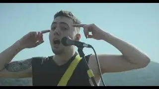 MOMENT - Perde Arkası
