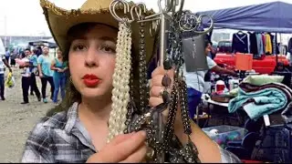 ASMR vendedora en la pulga / #ASMR para relajar un poco de comedia 🥿👚👜
