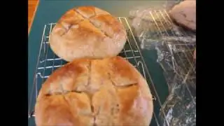 Medieval Manchet and Barley Bread