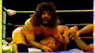 Gorgeous Jimmy Garvin vs Baron Von Raschke  (02/07/1985)