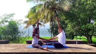 COUPLE YOGA FLOW FOR A GREAT BONDING AND WHICH WILL IMPROVE YOUR HEALTH ALSO.| Refit Studio