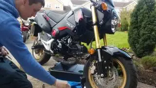 Honda MSX/GROM Draining Oil & Removing Clutch Cover