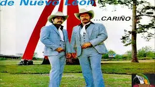 LOS INVASORES DE NUEVO LEON CUATRO PAREDES