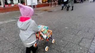 CAMILA JULETOG & MAMA CLARY | tren navide&ntilde;o Haserslev