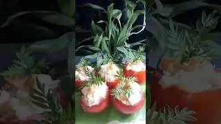 RUSSIAN CHICKEN SALAD STUFFED TOMATOES | SHORT |РУССКИЙ КУРИНЫЙСАЛАТФАРШИРОВАННЫЙ ПОМИДОР| YOUTUBE |