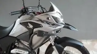 Xre 300 2019 prata