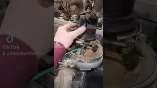 15L Detroit Diesel Engine spits out EXHAUST VALVE!!!