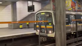 More Red and Gold Line Trains @ Midtown MARTA Station (1/14/26)