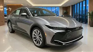 Toyota Crown 2025: Современный и высокопроизводительный седан