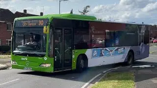 First Worcester 64048 (LK08 FMJ) Route 30