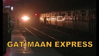Diwali Special : Thunderous India's Fastest Train Gatimaan Express with GZB WAP5 : Indian Railways