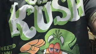 Stoner comedy livestream #lol #fun #funny #comedy #comedian #stoner #potheadsociety #joke #jokes 