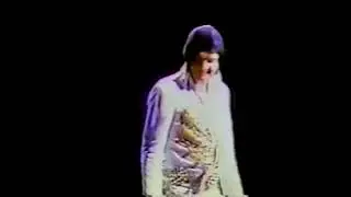 Elvis In Concert - Chicago Stadium (Chicago, IL ) May 2nd, 1977