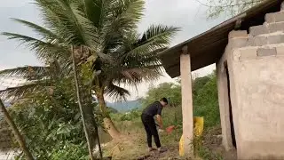 CEO Leaves City for the Countryside: Cleaning Up Abandoned House