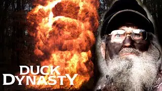 &ldquo;Squirrel Brains Make You Smart&rdquo; CRUCIAL Hunting Lesson (Season 1) | Duck Dynasty