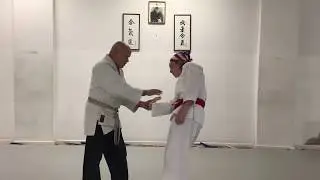 Self defense: Wrist grab escape with joint lock