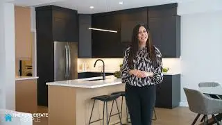 Stunning Home located at 115 Susan Dr, Fonthill, ON | Clarissa Rigas