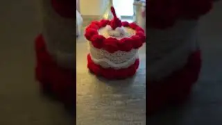 #crochet Cake Box #crochetprojects  #crochetpattern #jewellery