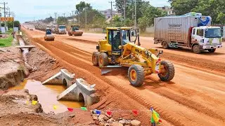 Precision Road Grading! SDLG Motor Grader Levels Dirt Road for Drainage and Smooth Finish