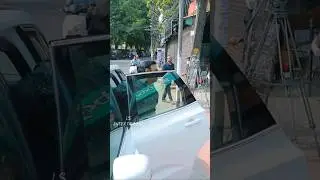 അമ്മയുടെ ഓഫീസിലേക്ക് വരുന്ന താരത്തെ മനസ്സിലായോ #amma #malayalam #actress #maniyanpillaraju