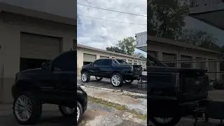 Big Wheel 💪 Big Rim  🤩 Big Truck Culture #HeavyChevy #Avalanche #Chevy #Chevrolet #bigtrucks
