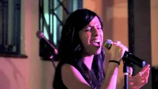 A tu vera (Directo) - Lydia Torrej&oacute;n
