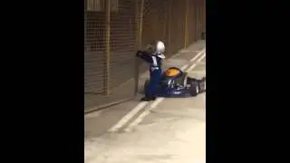 Baby mini puffo kart