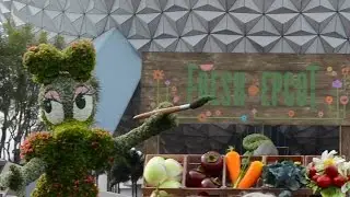 Topiaries, Butterflies: Epcot International Flower & Garden Festival 2016, Walt Disney World Resort