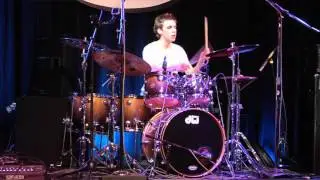 Victor Singer - Drum Solo